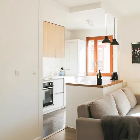 Spacious T4 With Parking Near Paris * Saint-Denis (Seine-Saint-Denis)